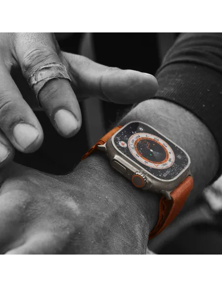 Apple Watch MQFW3TY/A Ultra LTE Titanio Correa Trail Loop Negra/Gris