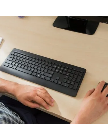 Microsoft PT3-00011 900 Teclado + Ratón Inalámbrico Negro