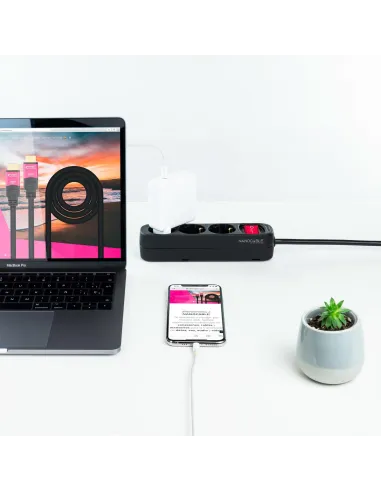 Nanocable 10.38.0003-BK Regleta de 3 Tomas 1.4M Negro