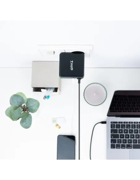 TooQ TQLC-USBC65PD Cargador para Portátil USB-C 65W 1,8M Negro