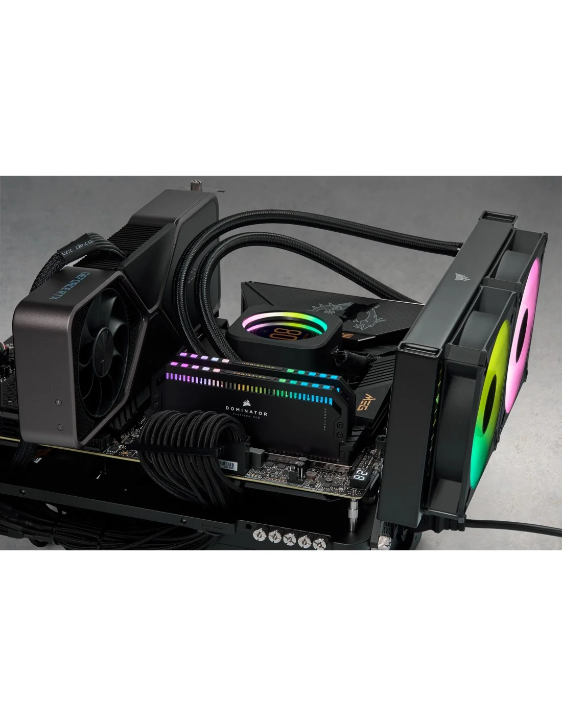 Corsair Dominator Platinum RGB DDR5 5200MHz 32GB (2x16GB) CL40