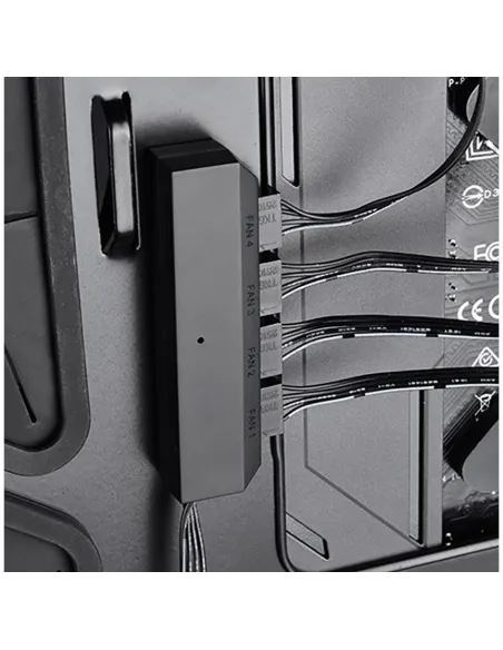 DeepCool FH-04 HUB para Ventiladores 4 Puertos Negro