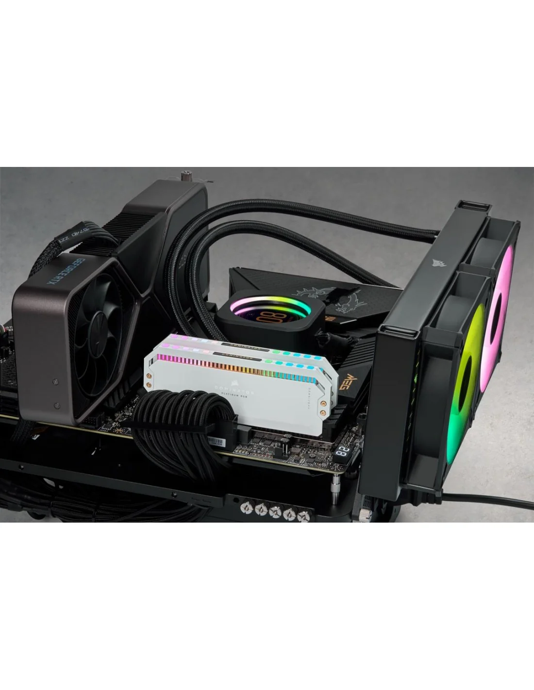 Corsair Dominator Platinum RGB DDR5 5600MHz 32GB (2x16GB) CL40