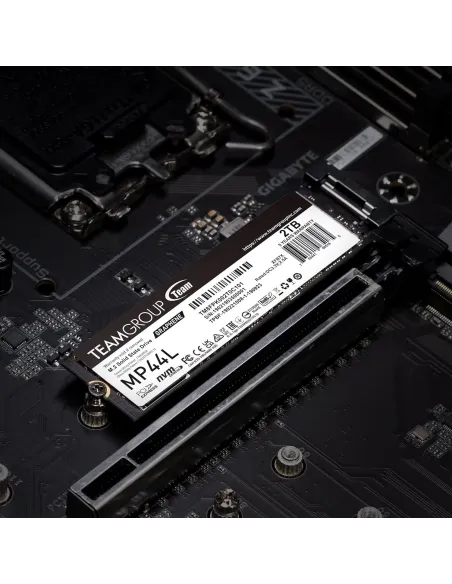Team Group MP44L 2TB SSD M.2 PCIe 4.0 x4