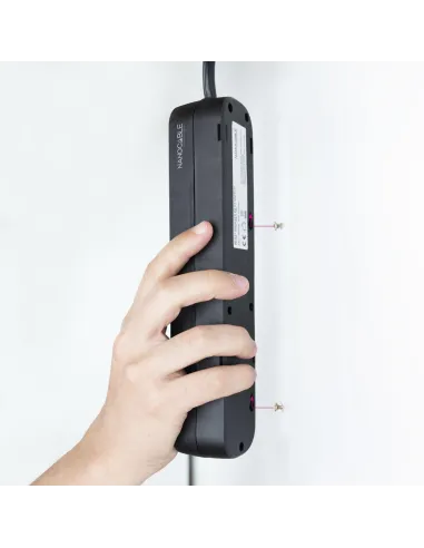 Nanocable 10.37.0004-BK Regleta 4 Tomas con Interruptor 1.4M Negro