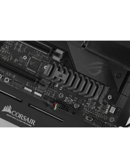 Corsair MP600 Pro XT SSD M.2 1TB PCIe Gen 4 con Disipador