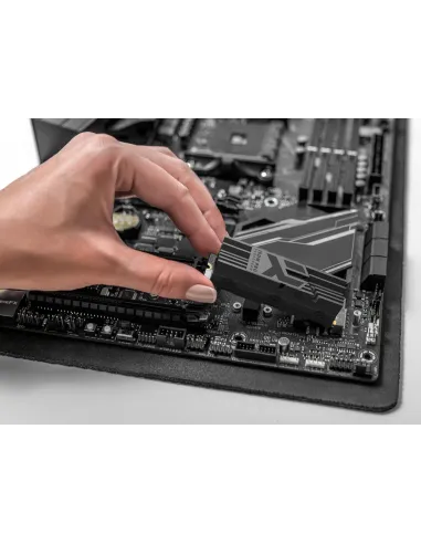 GoodRam IRDM Pro SSD M.2 1TB PCIe Gen 4 con Disipador