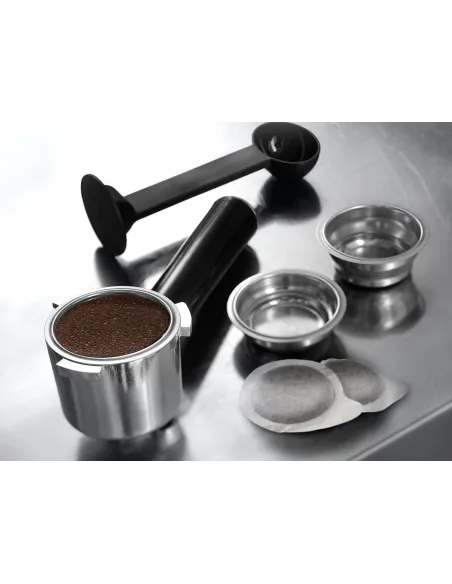 DeLonghi Dedica EC685.M Cafetera de Espresso Plata
