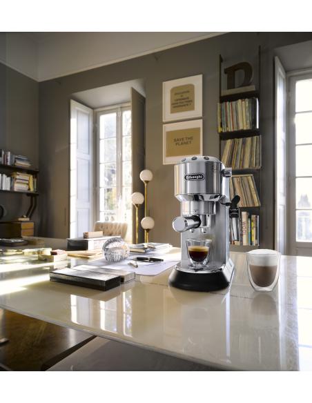 DeLonghi Dedica EC685.M Cafetera de Espresso Plata