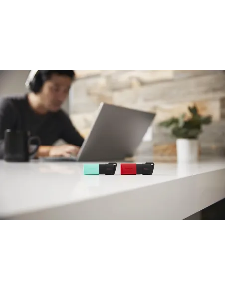 Kingston DataTraveler Exodia M Unidad Flash USB 128GB USB 3.2 Negro/Rojo