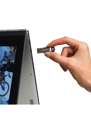 Pendrive SanDisk Ultra Flair 32GB