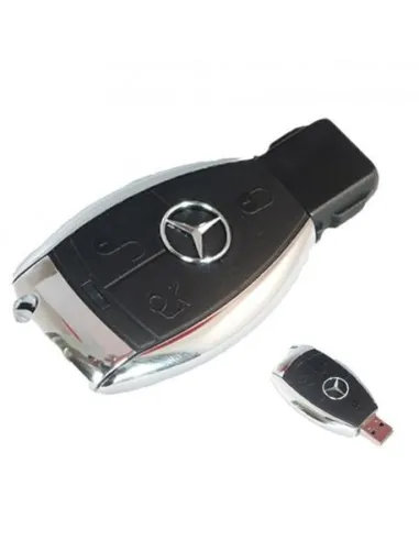 Pendrive Tech One Tech "Llave Mercedes" 32GB