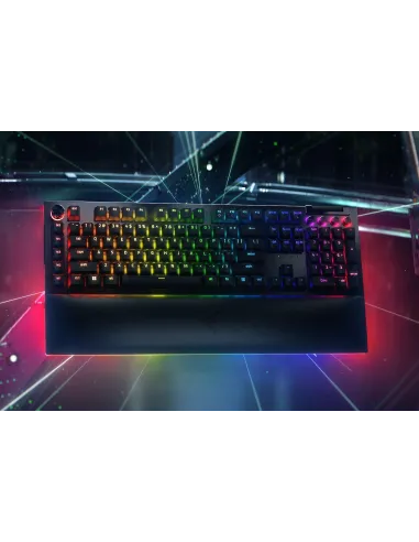 Razer BlackWidow V4 Pro Teclado Gaming RGB Yellow Switch Layout US