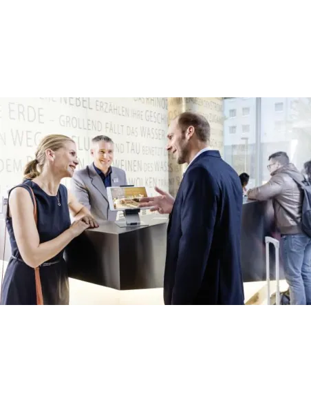 Durable 893023 Soporte para Tablets 4.7"-13" Gris