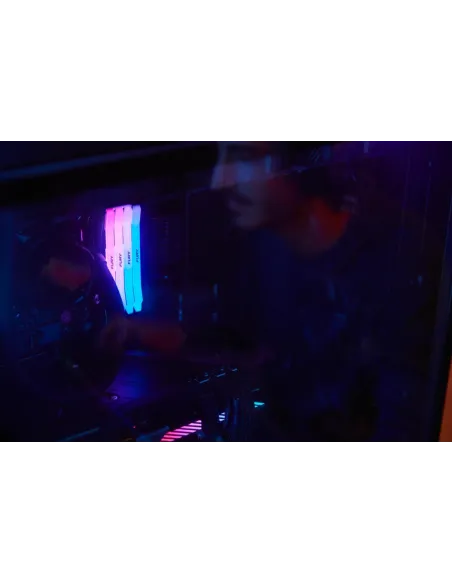 Kingston Technology FURY Renegade RGB KF580C38RWAK2-32 DDR5 8000 MHz 32GB (2x16GB) CL38 Blanco con Disipador Térmico