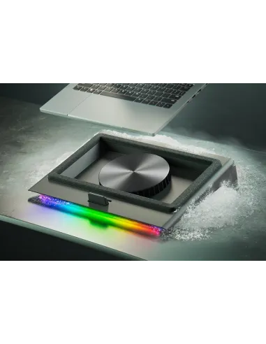 Base de Refrigeración Razer RC21-02300100-R3GW