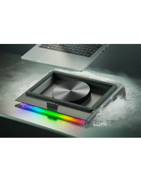 Base de Refrigeración Razer RC21-02300100-R3GW