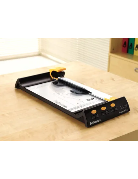 Cizalla Fellowes Neutron Plus