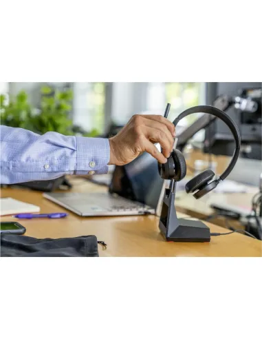 Auriculares: HP Poly Voyager 4320 USB-C + BT700