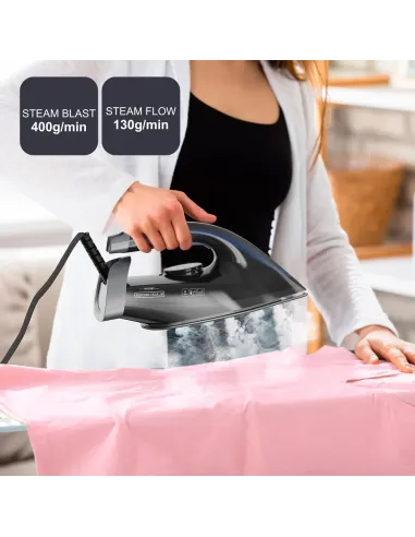 Centro de planchado BLACK+DECKER BXSS2800E