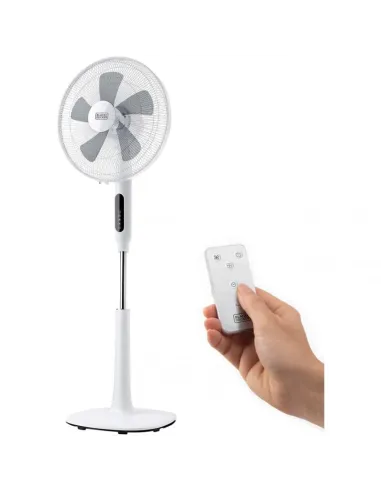 Ventilador de pie Black & Decker BXEFP50E con mando