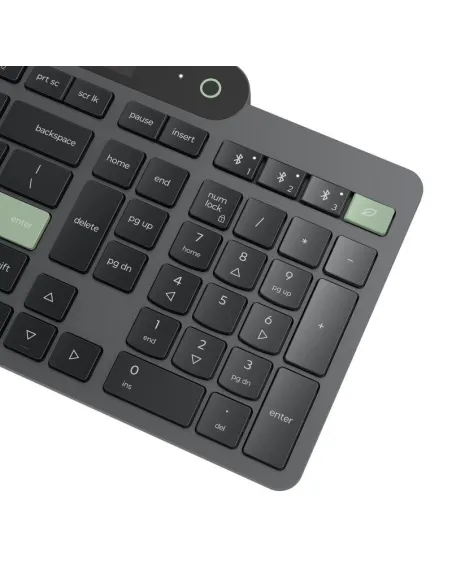 Teclado Solar Lenovo Self-Charging Bluetooth de membrana