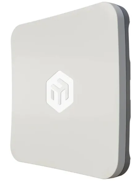 MikroTik LAMP 5G R16 CPE exterior con PoE y eSIM