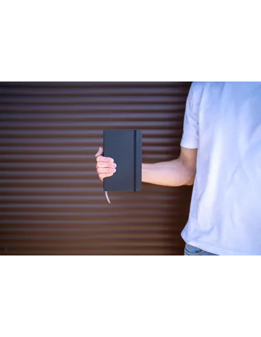 Cuaderno Moleskine Classic XL Hoja Lisa y tapa blanda