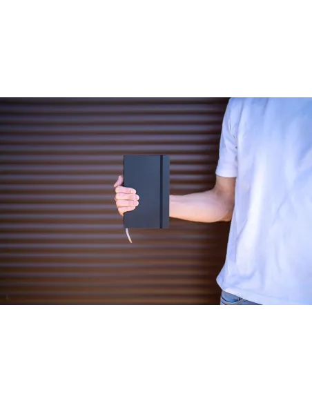 Cuaderno Moleskine Classic XL Hoja Lisa y tapa blanda