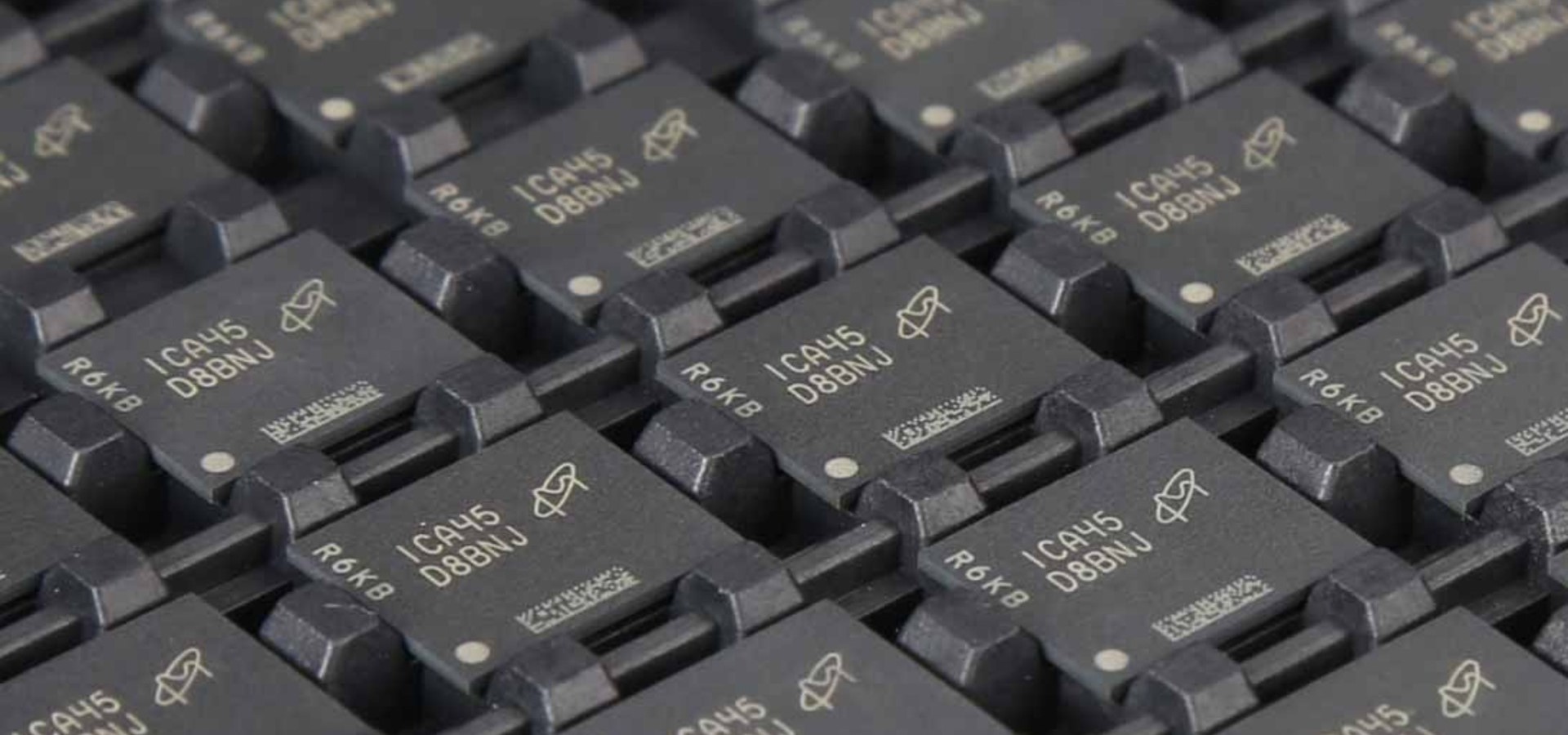 China Lidera la Revolución de Memorias DDR5