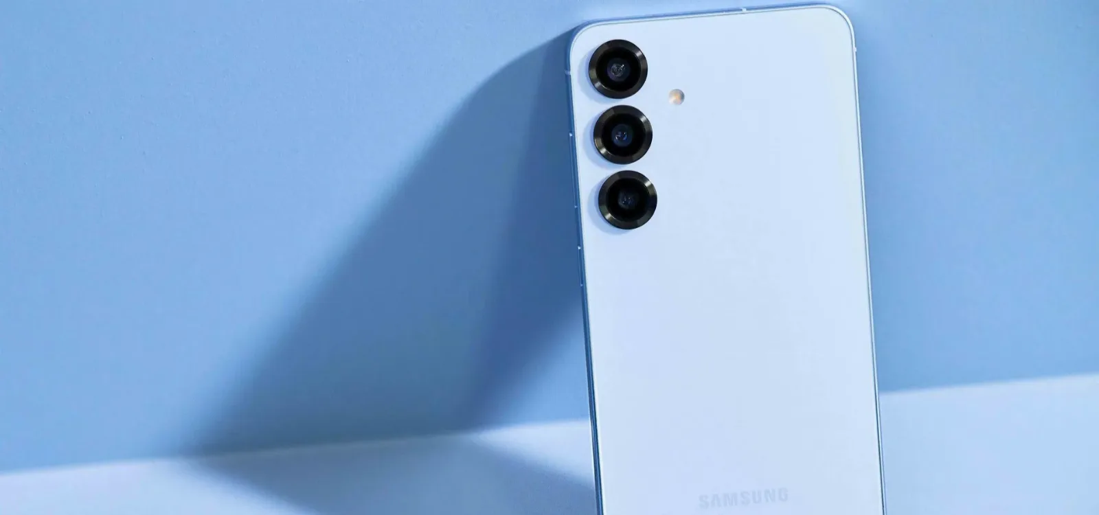 Samsung Galaxy S25 Edge revoluciona el mercado: el smartphone más delgado y potente de 2025