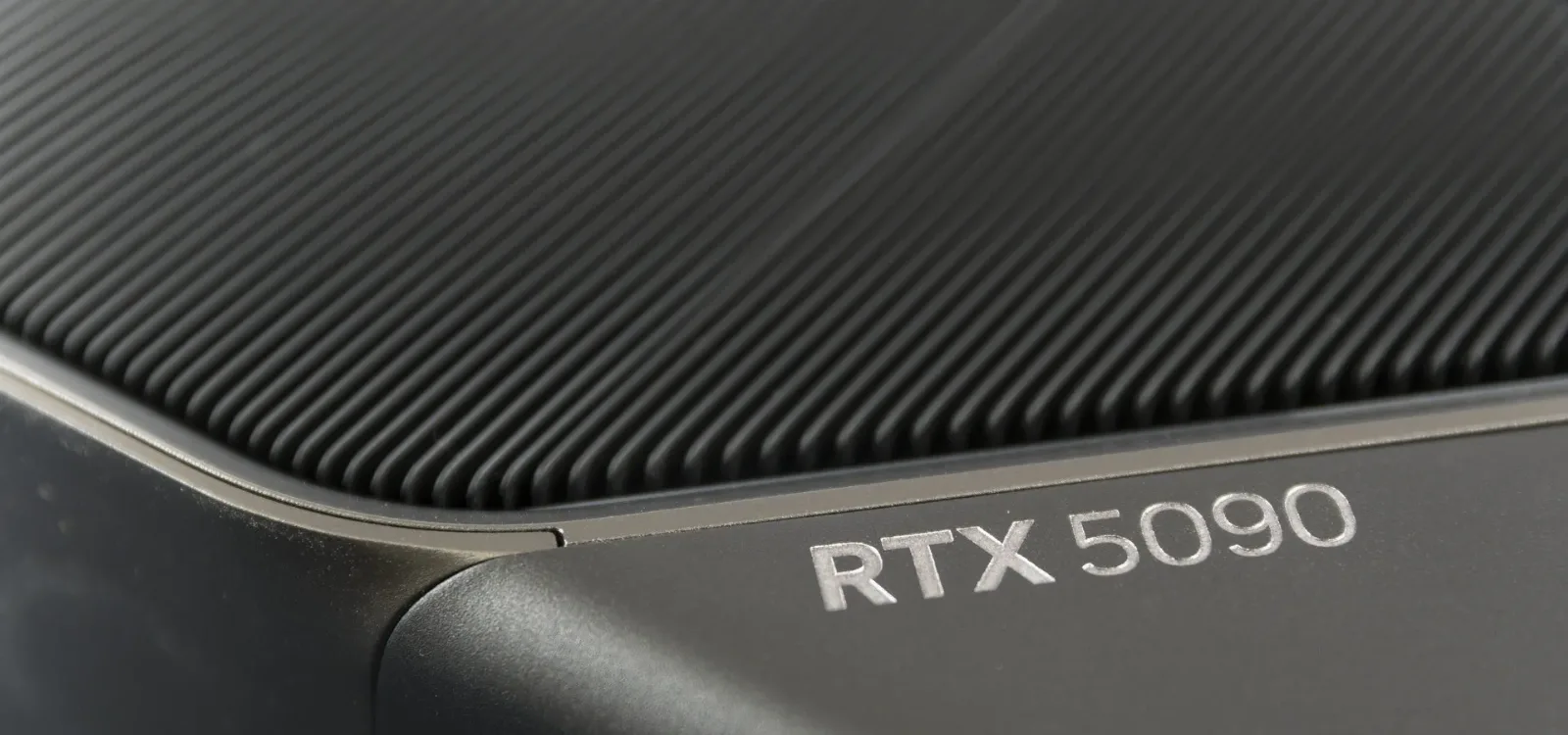 NVIDIA baja el precio de la GeForce RTX 5090 en Europa: ¿es el momento de comprar?