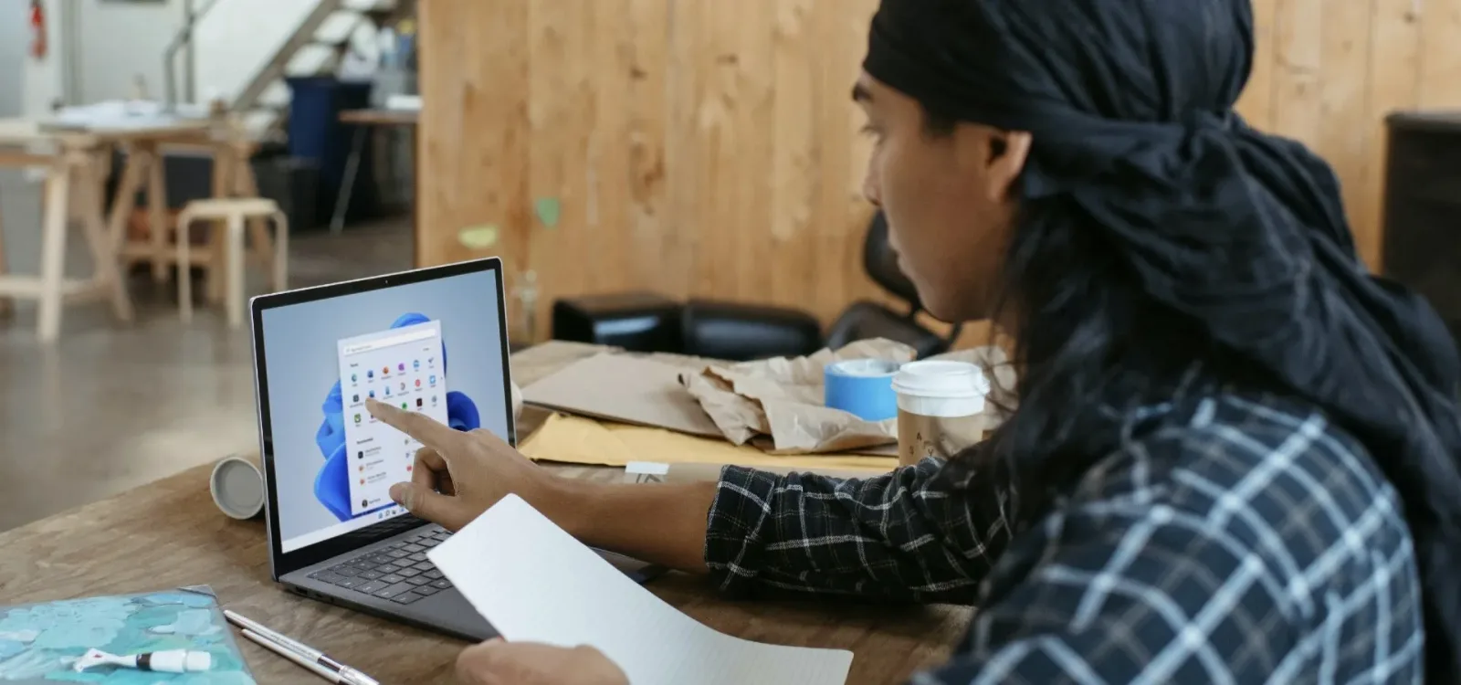 Copilot Vision, la IA de Microsoft, ya puede ver todo tu escritorio en tiempo real