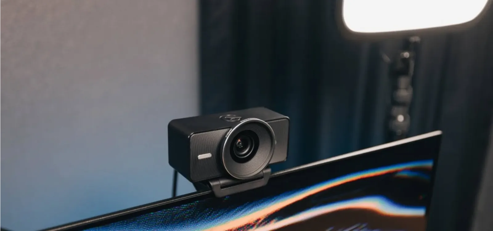 Elgato Facecam 4K innova con filtros profesionales para calidad de estudio