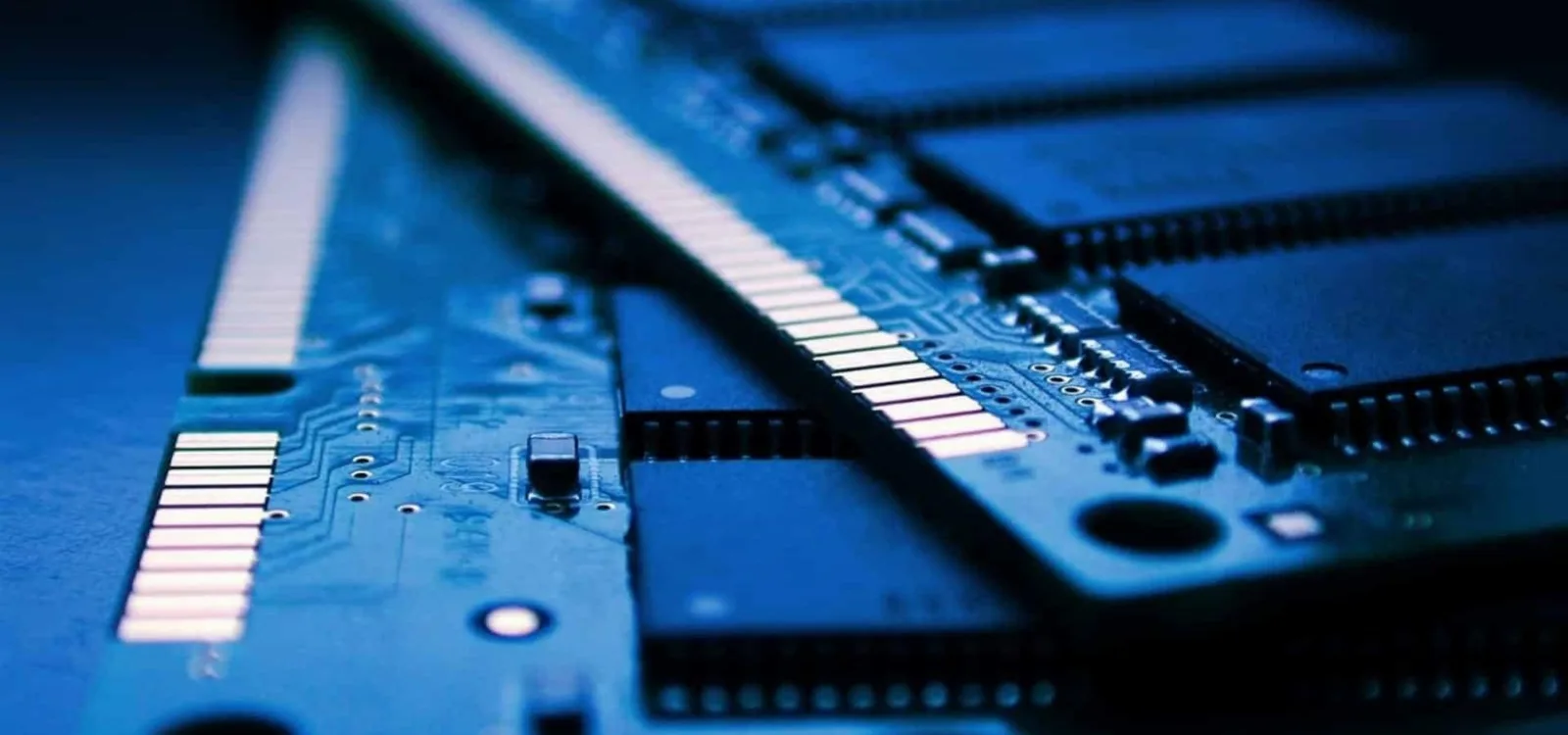 ¿DDR5 o DDR4? Descubre cuál es la Mejor Memoria para el tipo de uso de tu PC